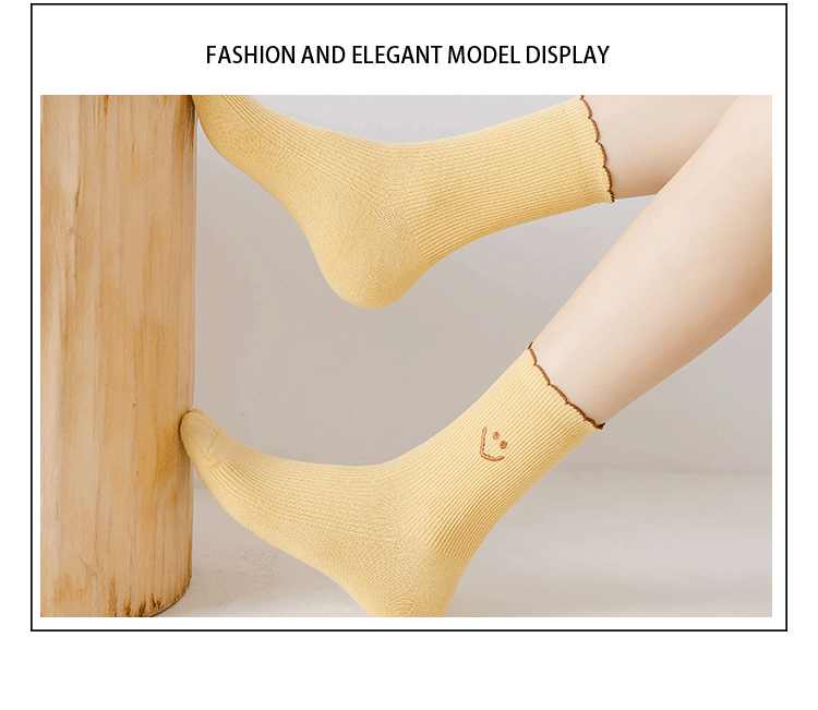 Meias Mid-Calf com Renda