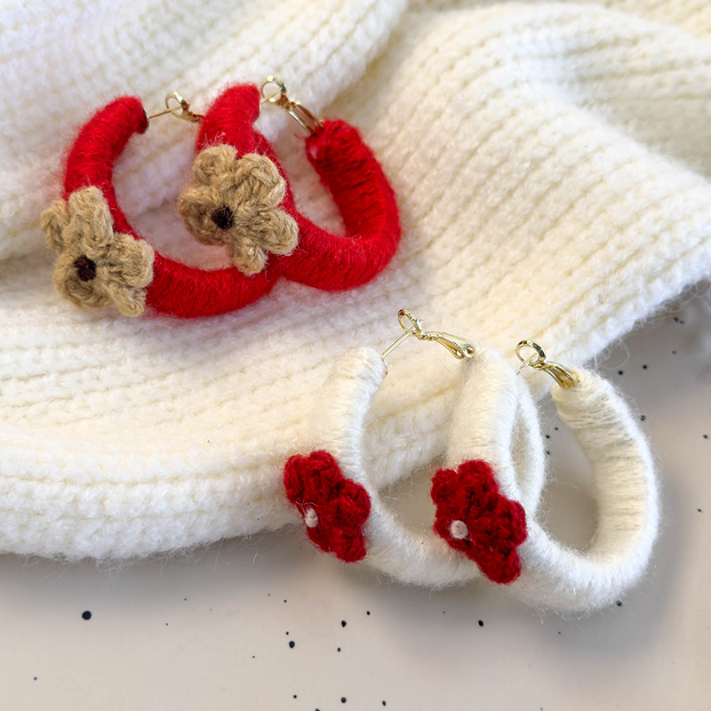 Stickade Blommor Örhängen