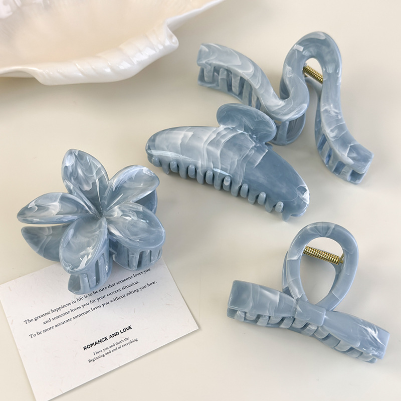 Horquillas con Lazo Geométrico