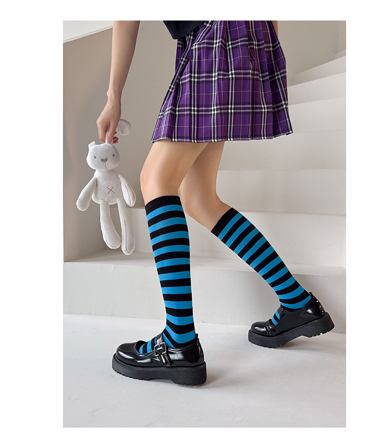 Meias de Compressão Leve Sem Costuras