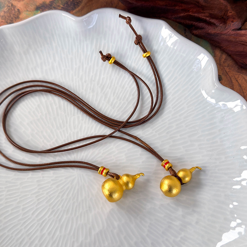 ひょうたんペンダントネックレス