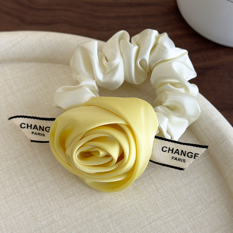 Pinza para el Cabello de Rosa Amarilla 3D