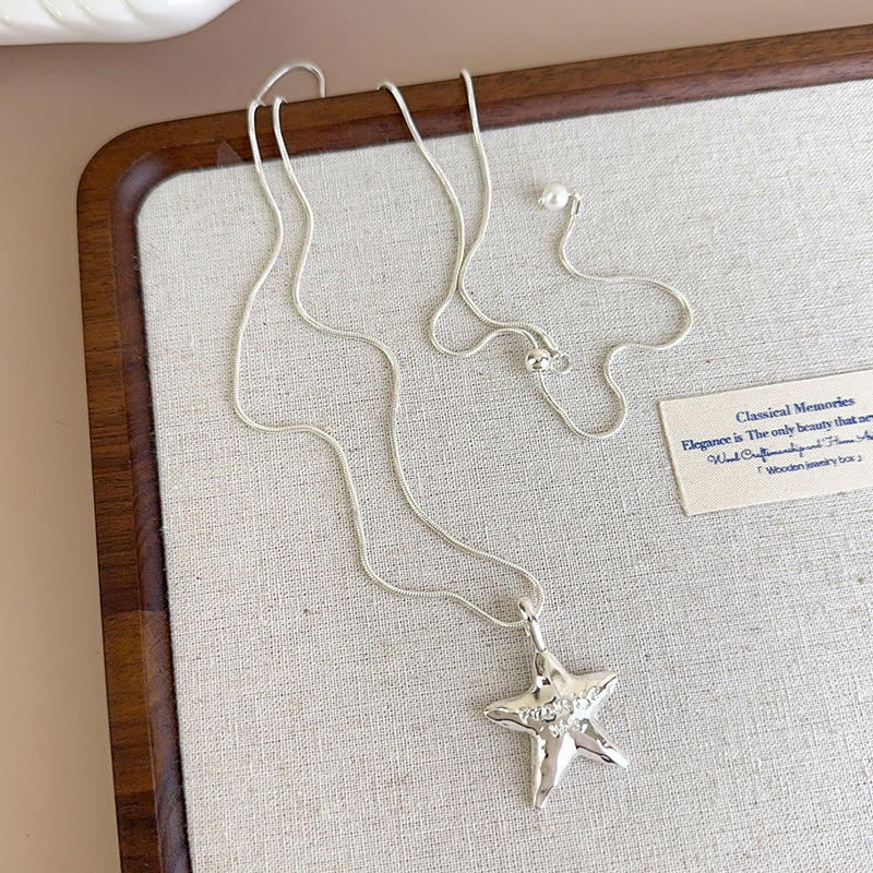 Довге Намисто з Підвісками Серце та Зірка