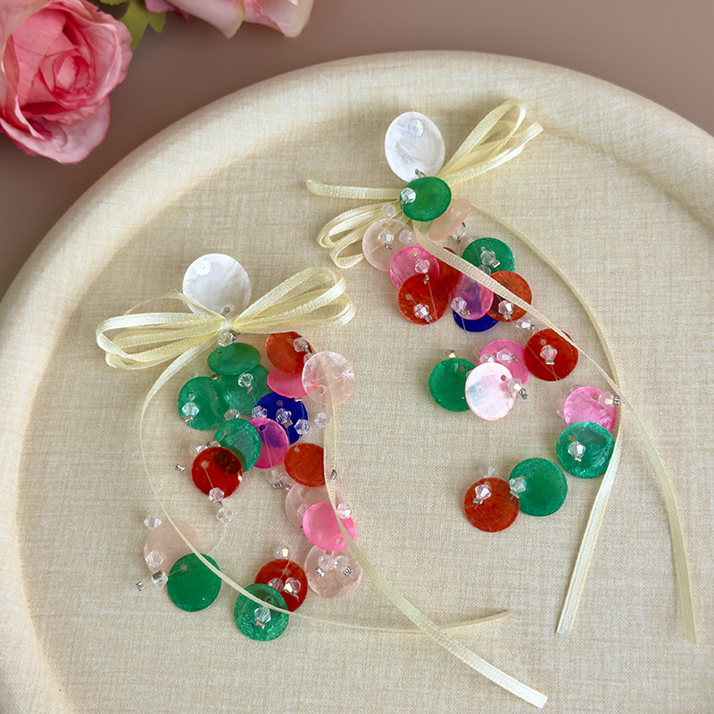 라운드 셸 보우 귀걸이