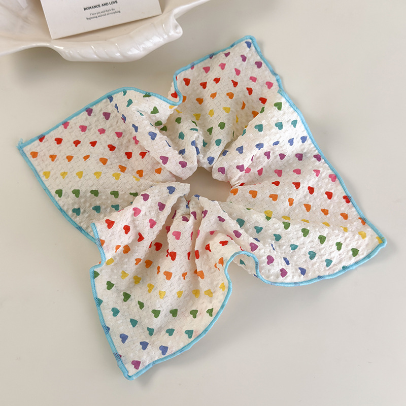 Dopaminowe Kolorowe Scrunchies i Gumki do Włosów z Serduszkami w Bańkach