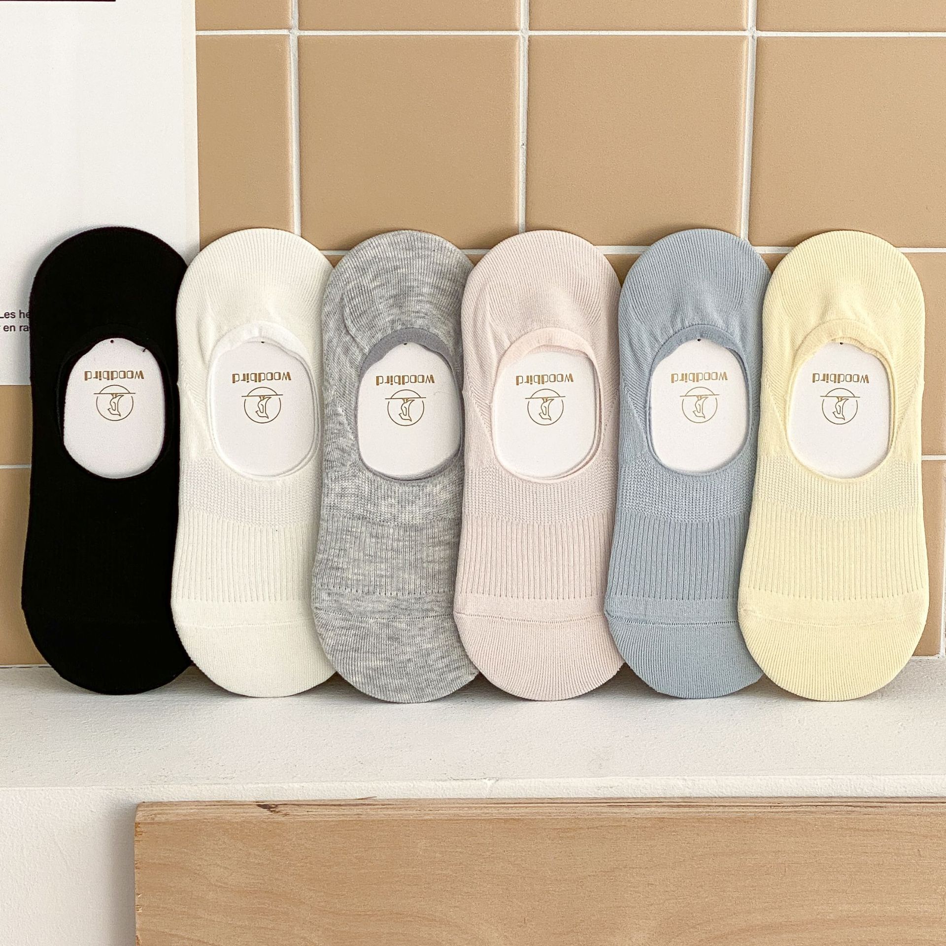 Neviditelné ponožky