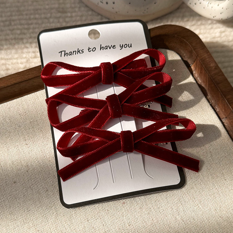 Agrafă de păr cu fundă de catifea