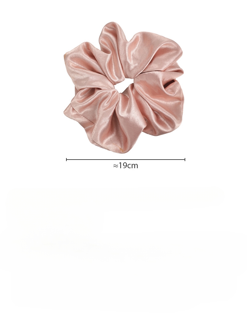 クリームサテンスクランチー