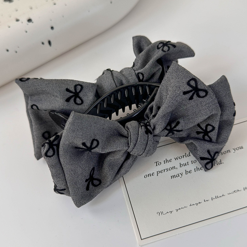 Ac de Păr cu Fundiță