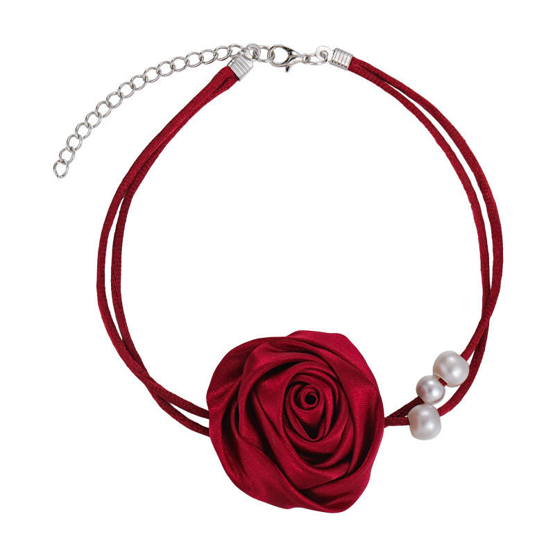 Кольє-чокер з трояндою та камелією