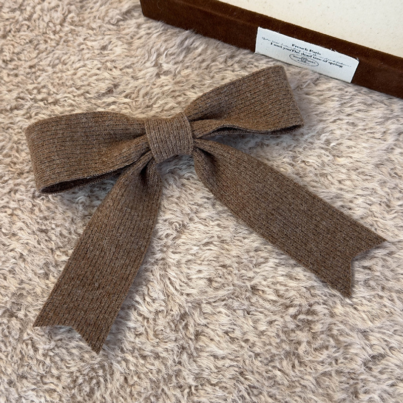 Knit Bow Hair Clip