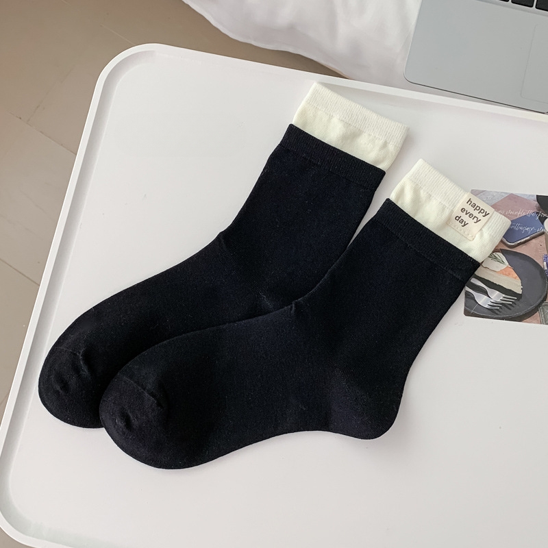 Meias Tornozelo com Coração Bordado