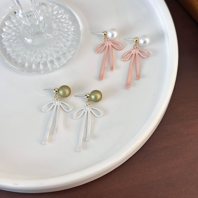 Pendientes de Perla Rosa con Lazo