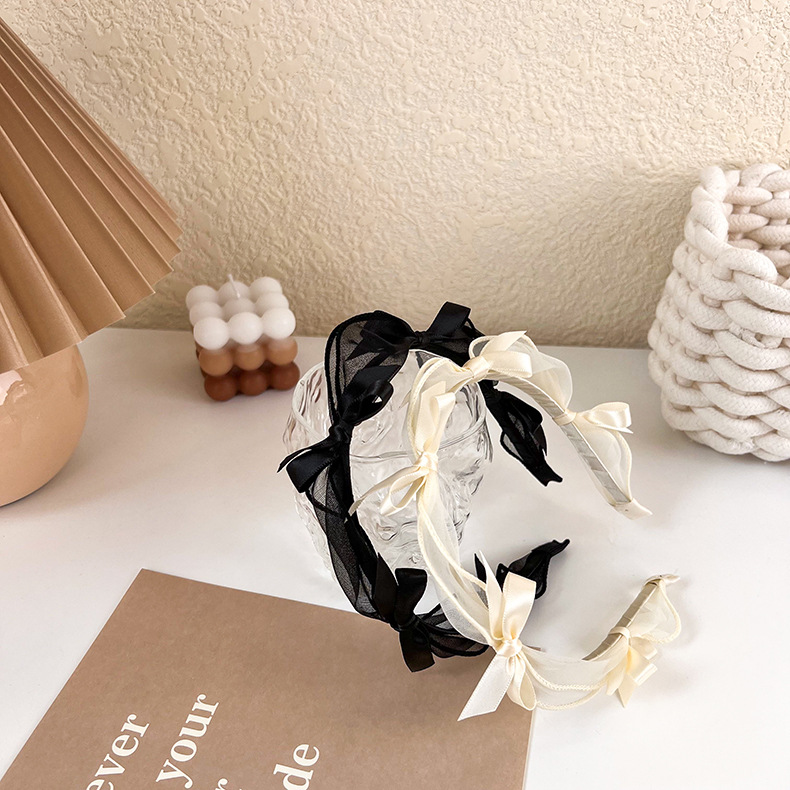 Diadema con Lazo Elegante