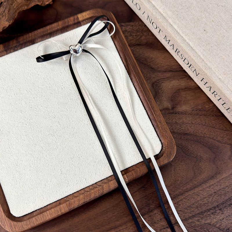 패브릭 덕빌 헤어클립