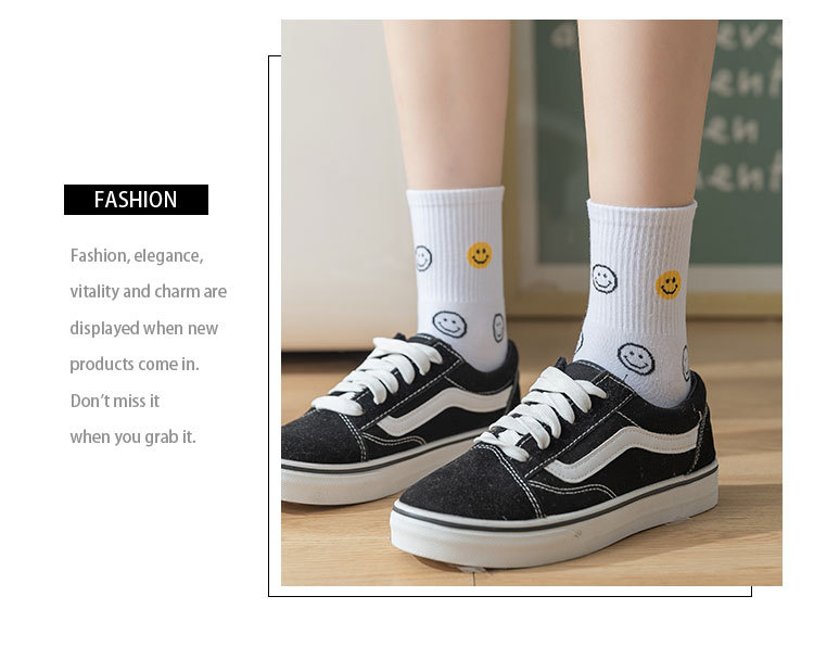 Meias Meia-Canela de Algodão com Carinhas Sorridentes