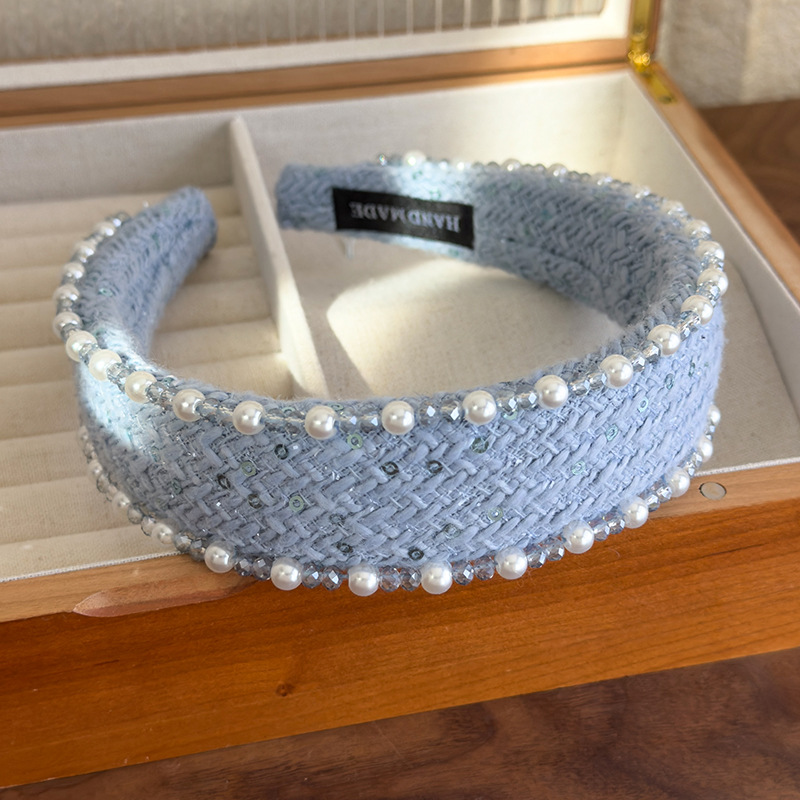 Diadema con Estampado de Rosas, Perlas y Cristales