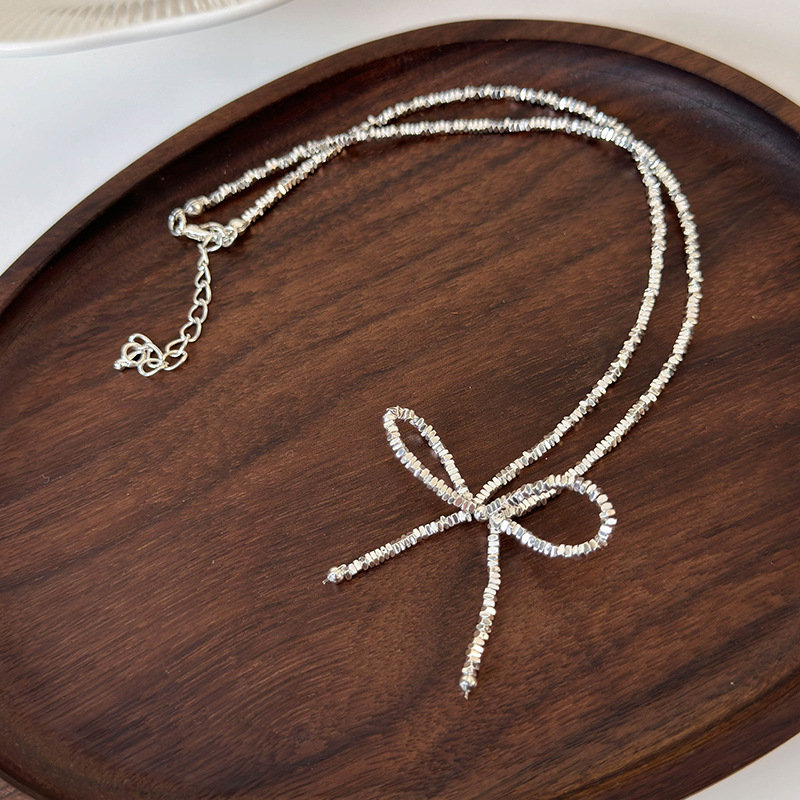 Funkelnde Schleifen-Anhänger Halskette