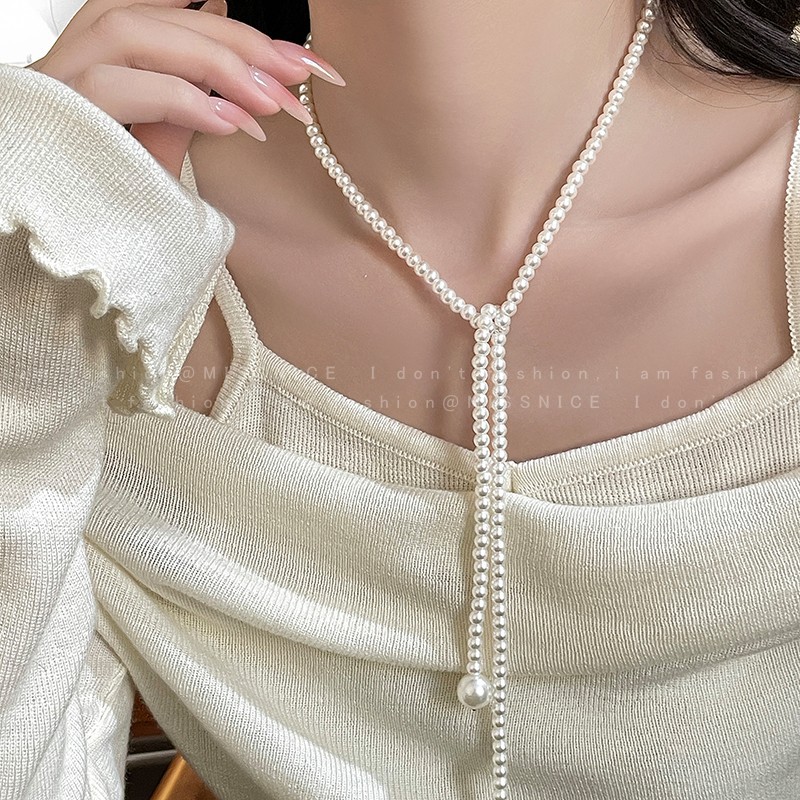 สร้อยคอไข่มุกหลายชั้นยาว