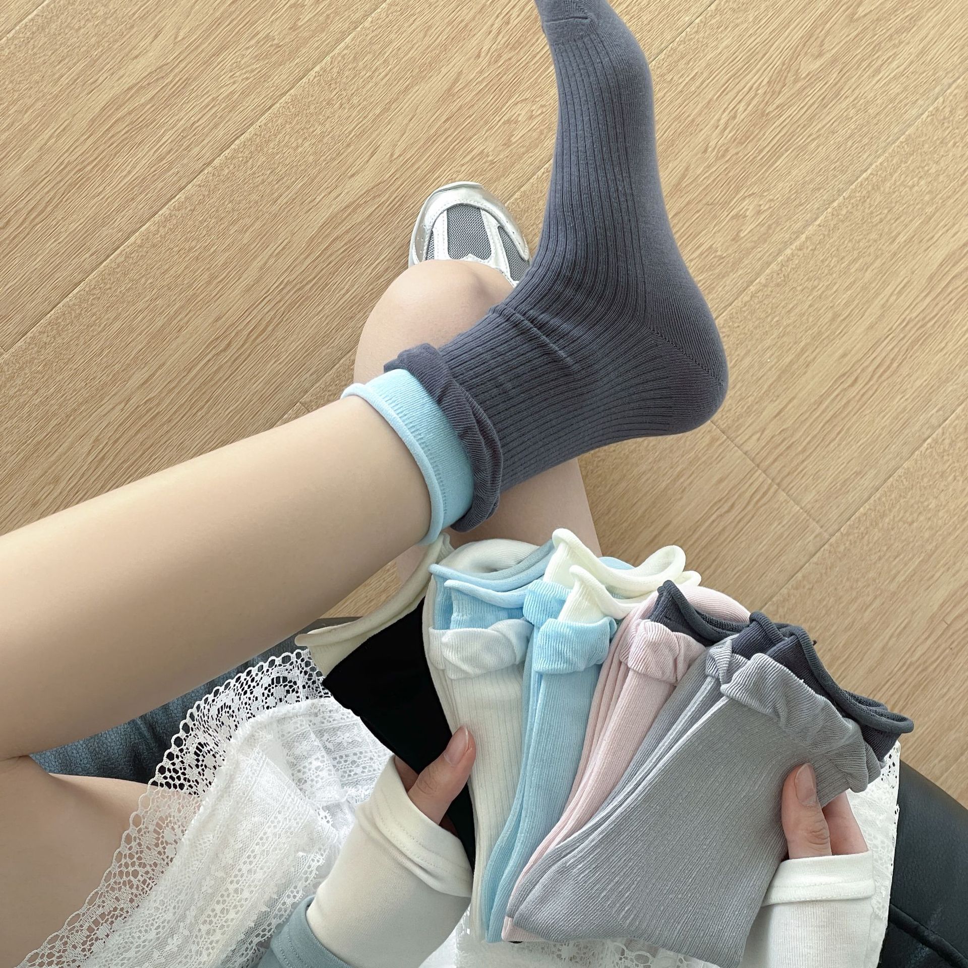 Meias Cano Médio de Algodão Penteado