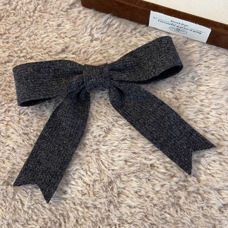 Knit Bow Hair Clip