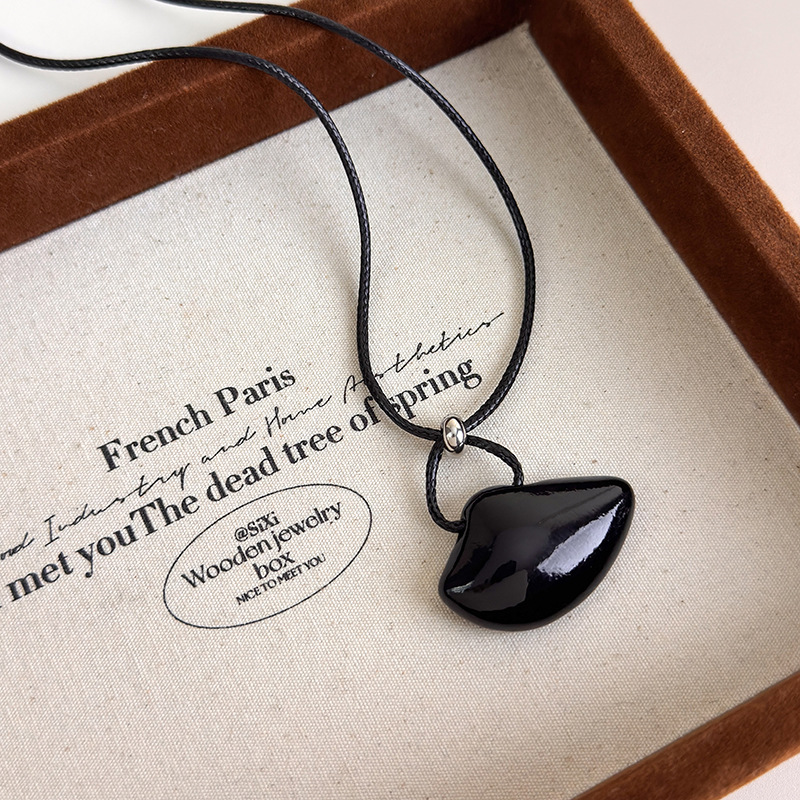 Кулон-Хмара з Емаллю