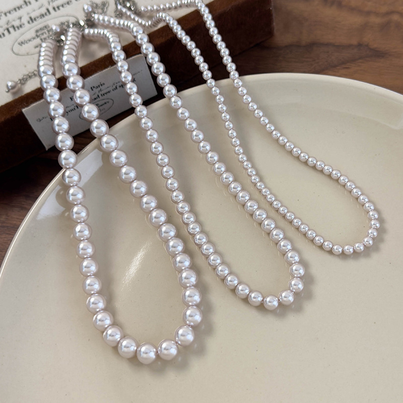 Colar de Pérolas de Vidro Rosa Branco