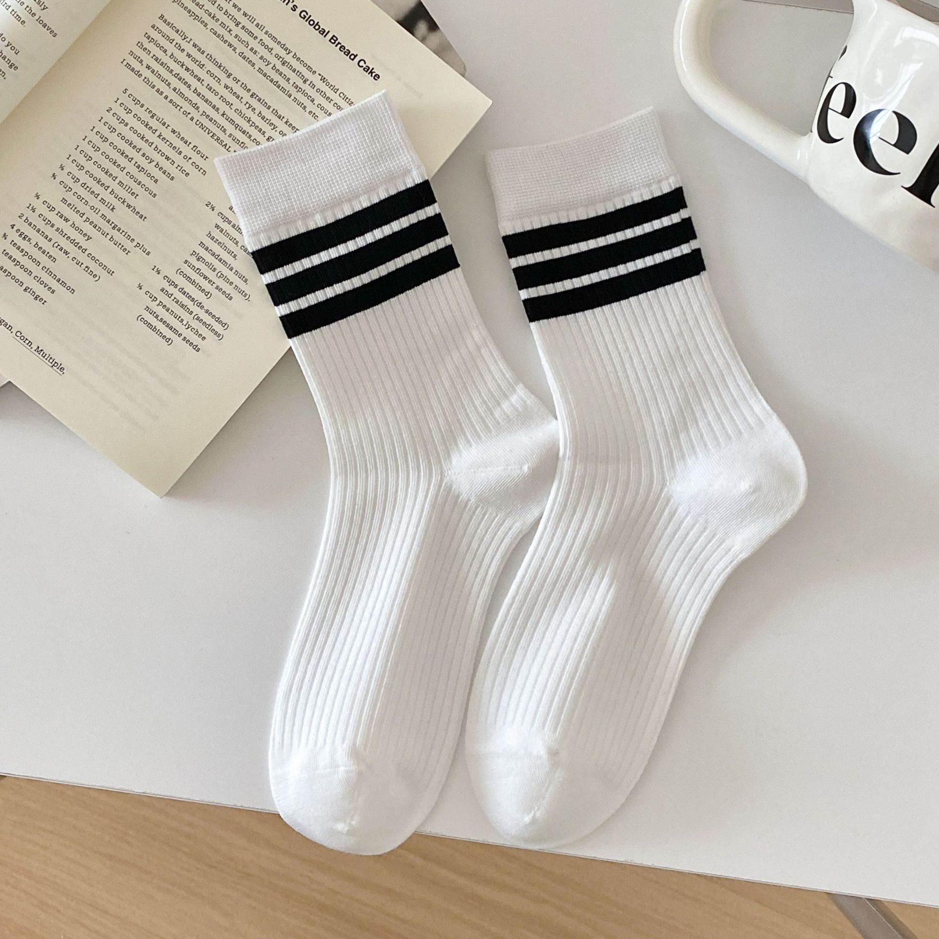 Meias Femininas Meia-Canela Listradas