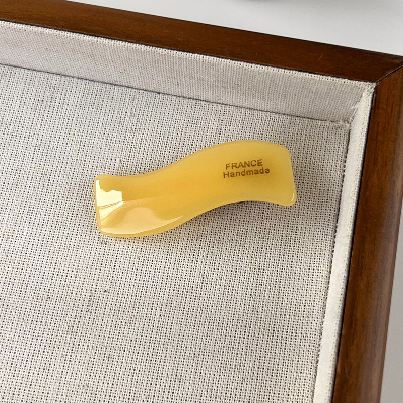 Agrafă de păr din acetat ondulat