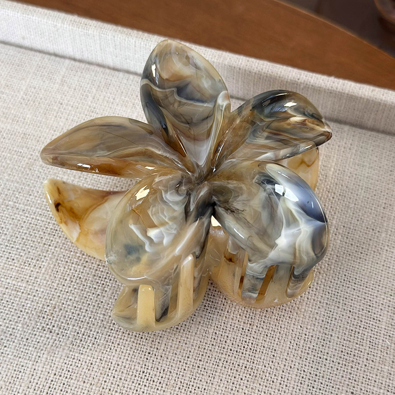 Jepit Rambut Cakar Bunga Ombre Dopamin