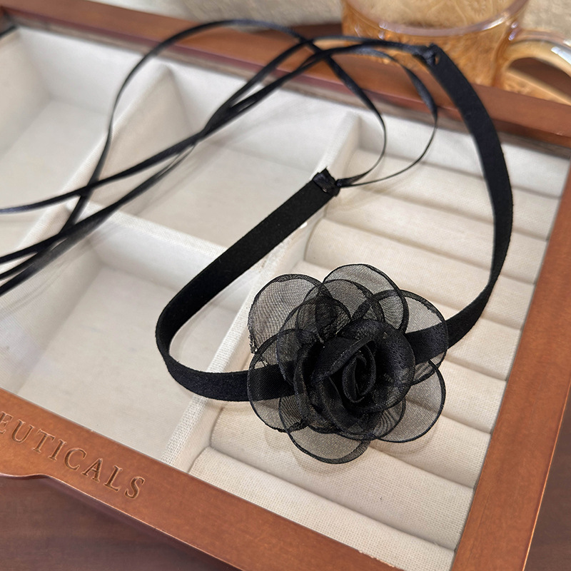 Bloemen Choker Ketting