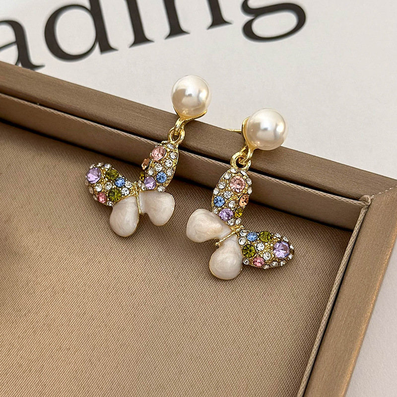 Orecchini Farfalla con Perle e Cristalli Colorati