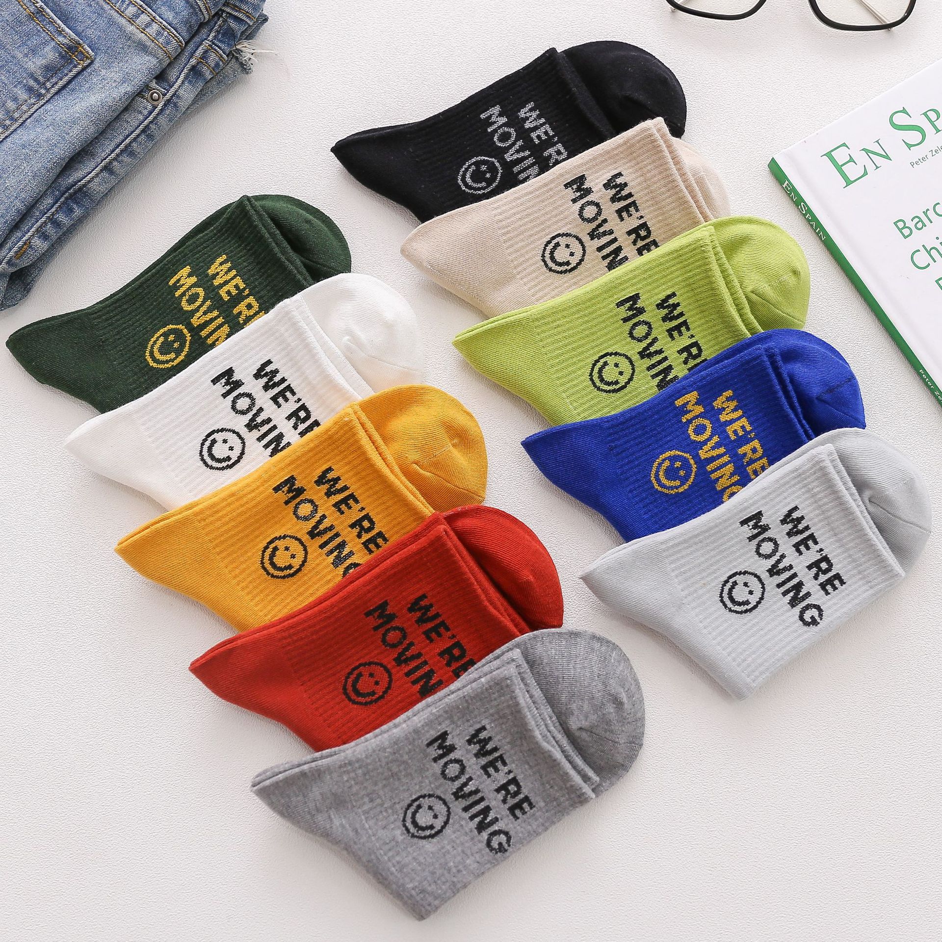 Meias Mid-Calf Carinhas Sorridentes