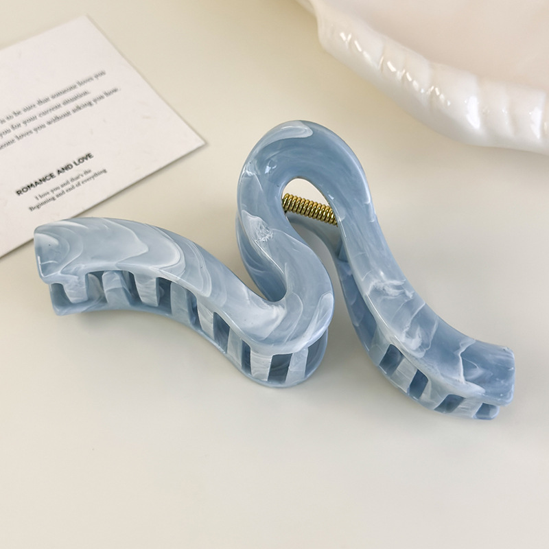 Horquillas con Lazo Geométrico