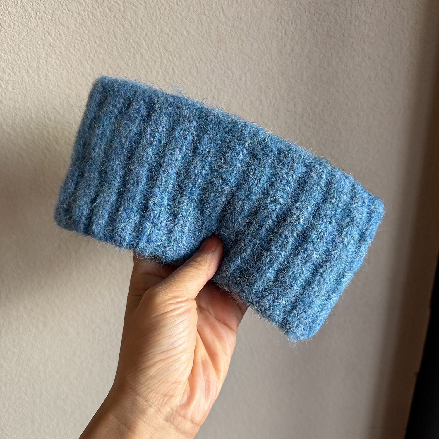 Pletená Čelenka ze Směsi Vlny