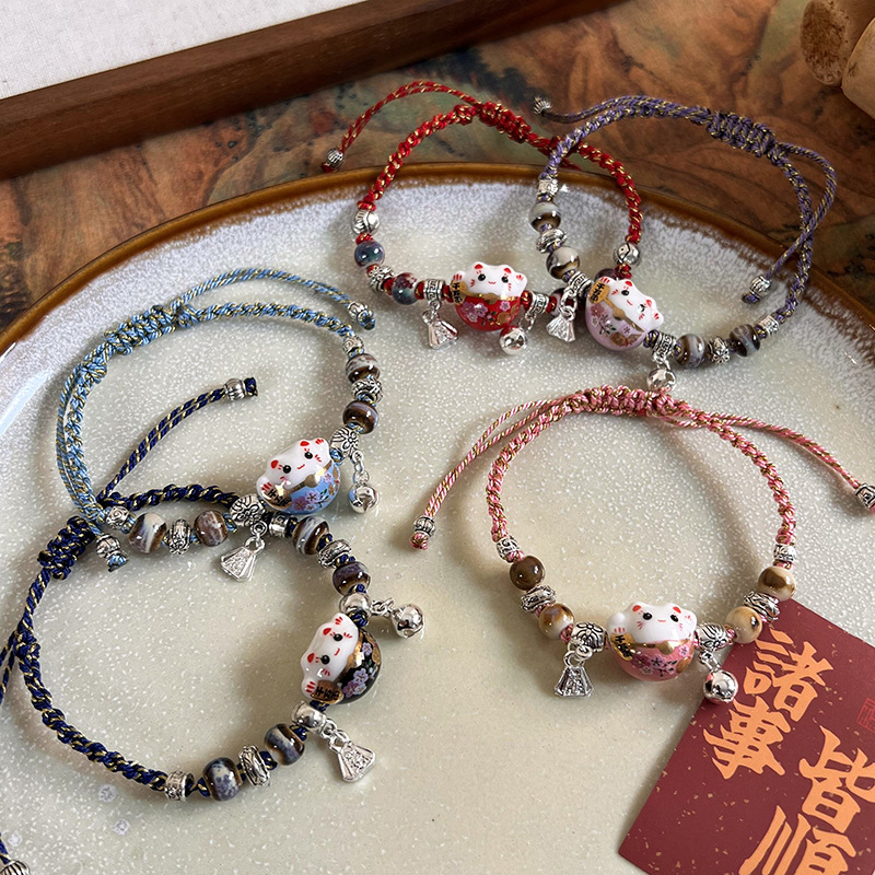 Браслет із дзвіночком Кота Удачі