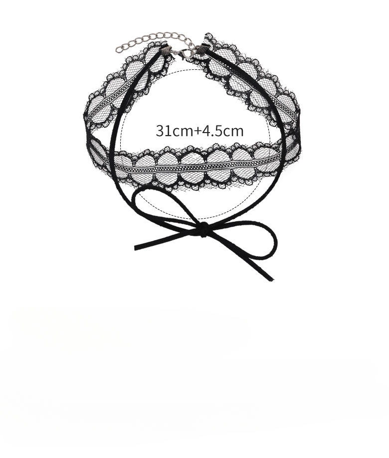 Чорний мереживний чокер з бантом