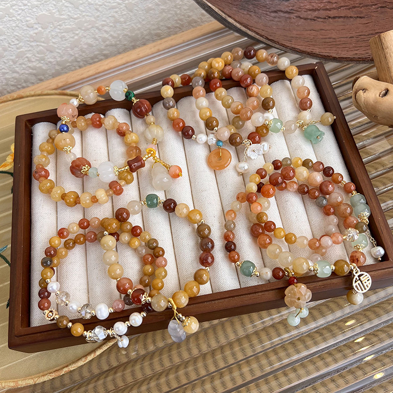 สร้อยข้อมือลูกปัดหลายชั้น