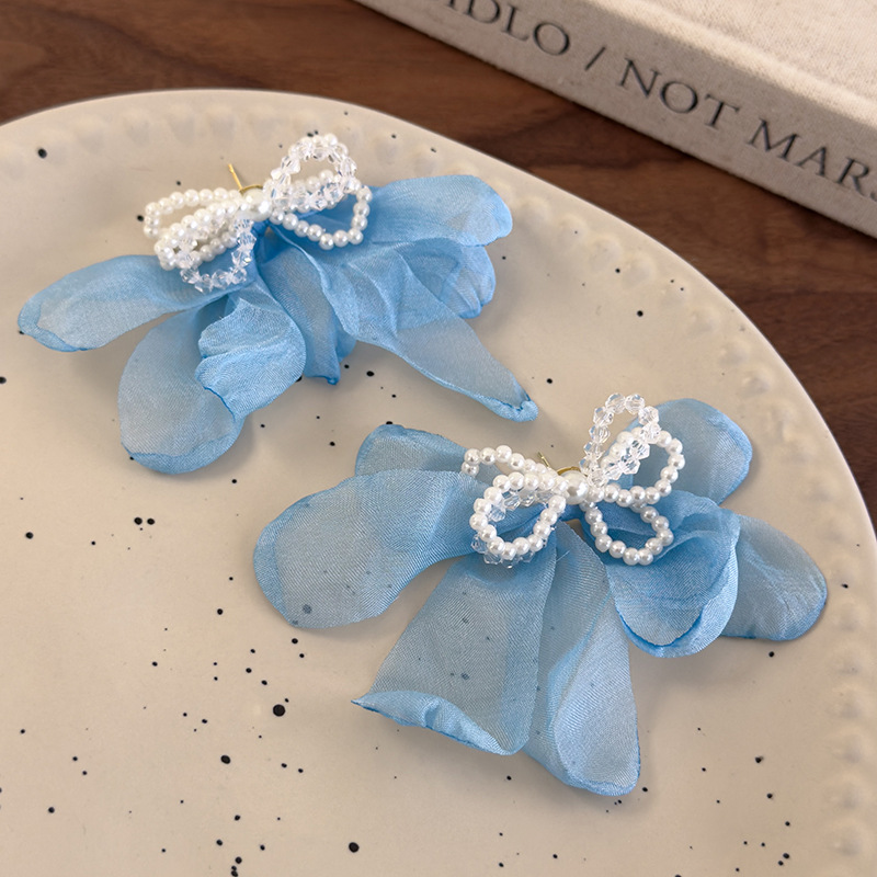 Chiffon Flower Pearl Earrings