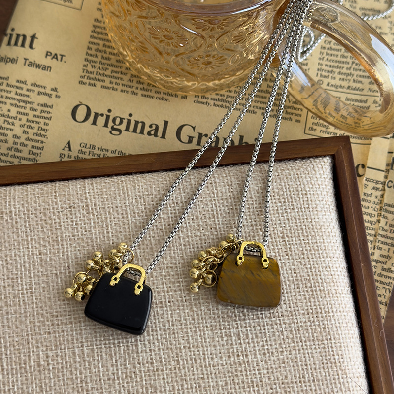 Κολιέ με Κρεμαστό Σταφύλι από Τίγρης Μάτι και Οψιδιανό