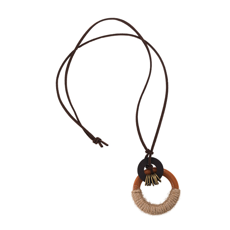 Довге богемне намисто з дерев'яною підвіскою-листком