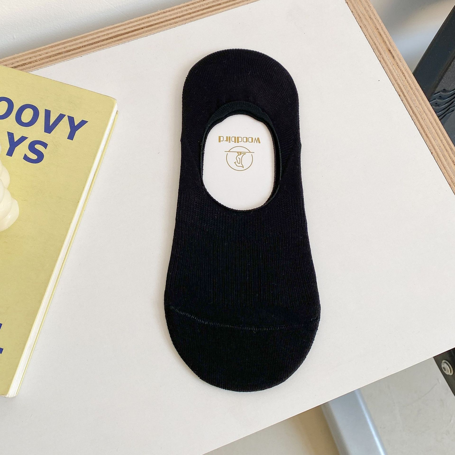 Neviditelné ponožky