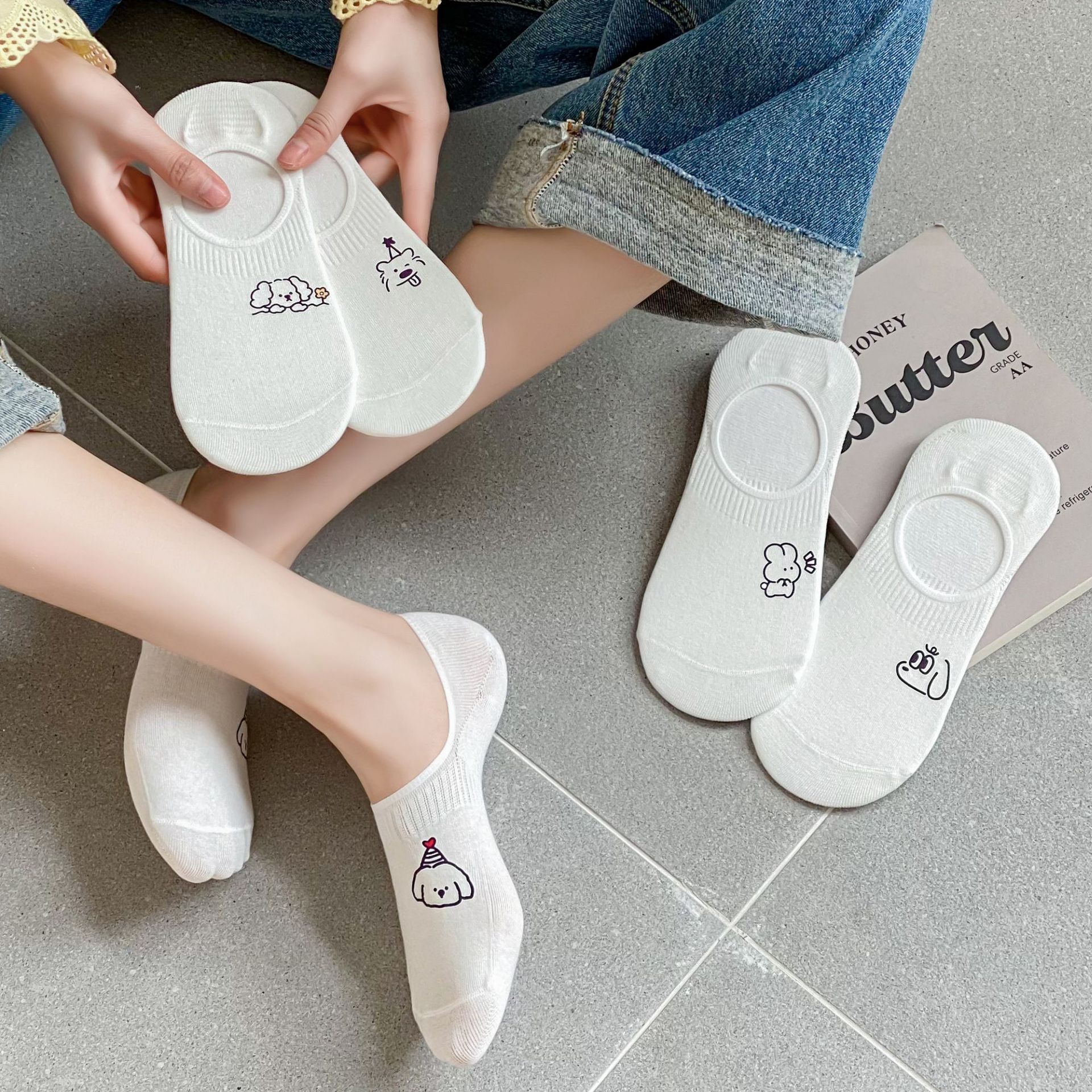 Женские Невозвратные Носки с Принтом Мультфильмов