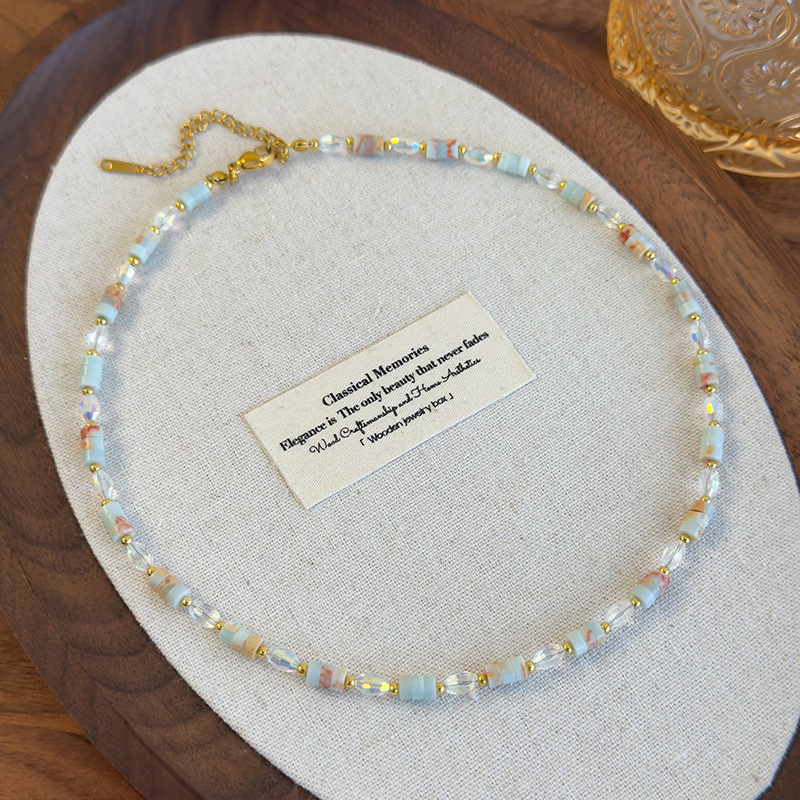 Вінтажне намисто з кришталевими намистинами