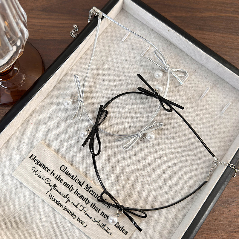 Шкіряний Намисто-чокер з Перлиною