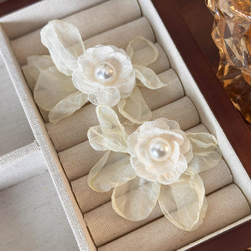 메쉬 플라워 이어링