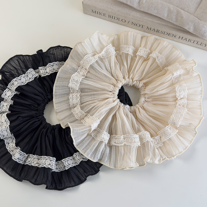 Hair Scrunchie με Δαντέλα Ruffle
