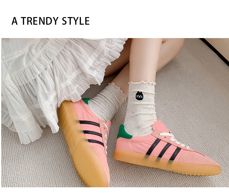 Vyšívané medvědí podkolenky