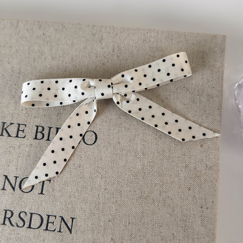 Grampos com Laço e Bolinhas