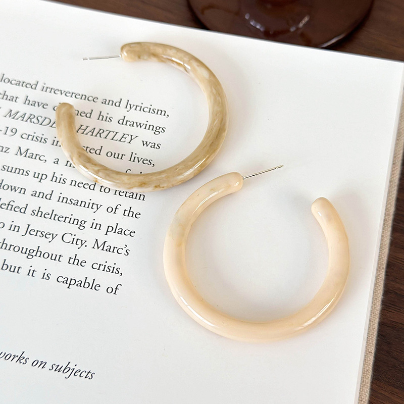 C-Şekilli Retro Küpeler